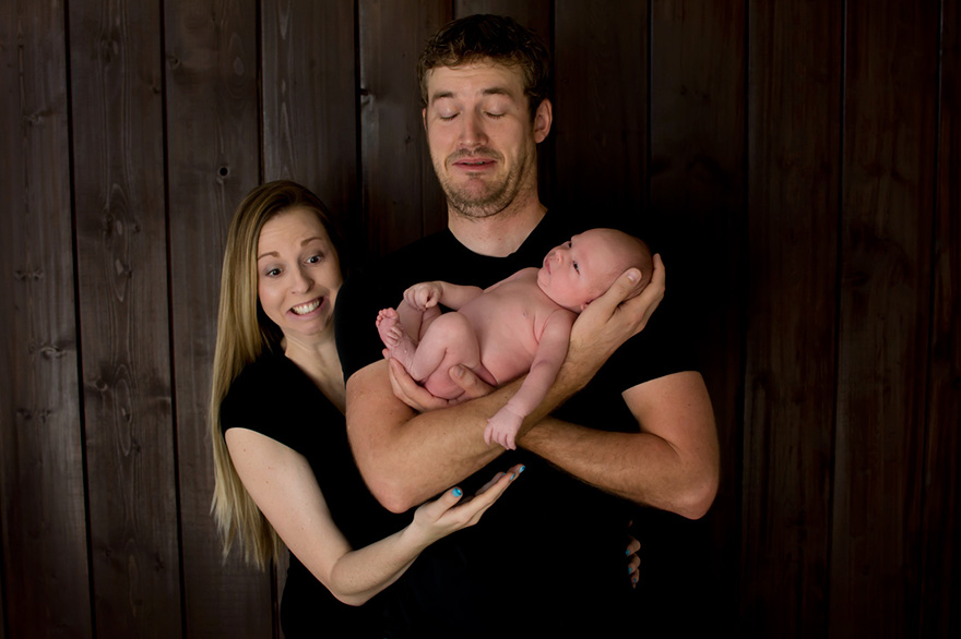 newborn-baby-photoshoot-fails-14-56fbe179467fd__880.jpg
