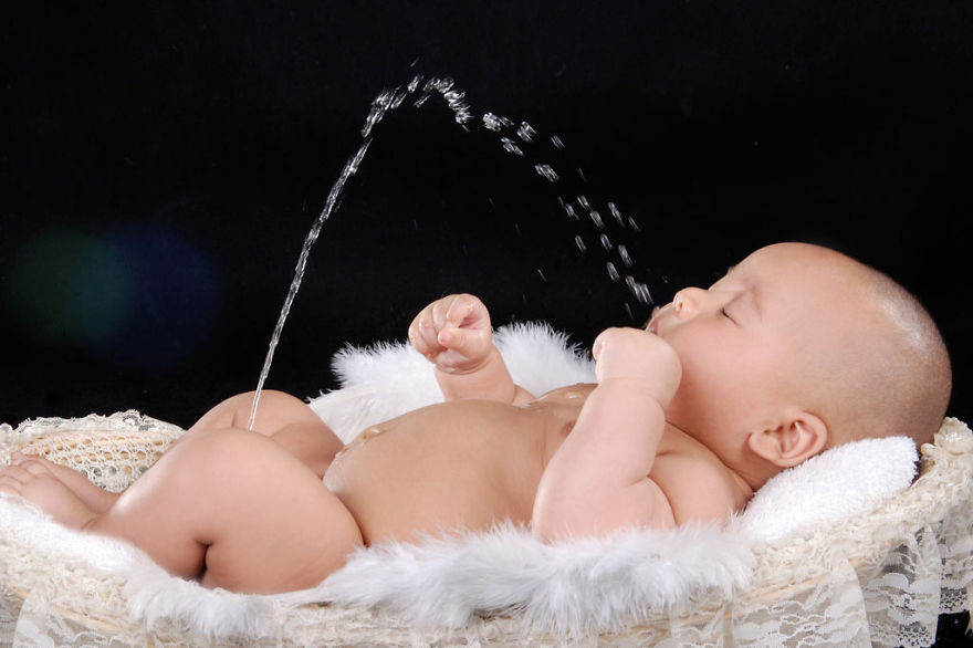 newborn-baby-photoshoot-fails-23-56fbe9c756134__880.jpg