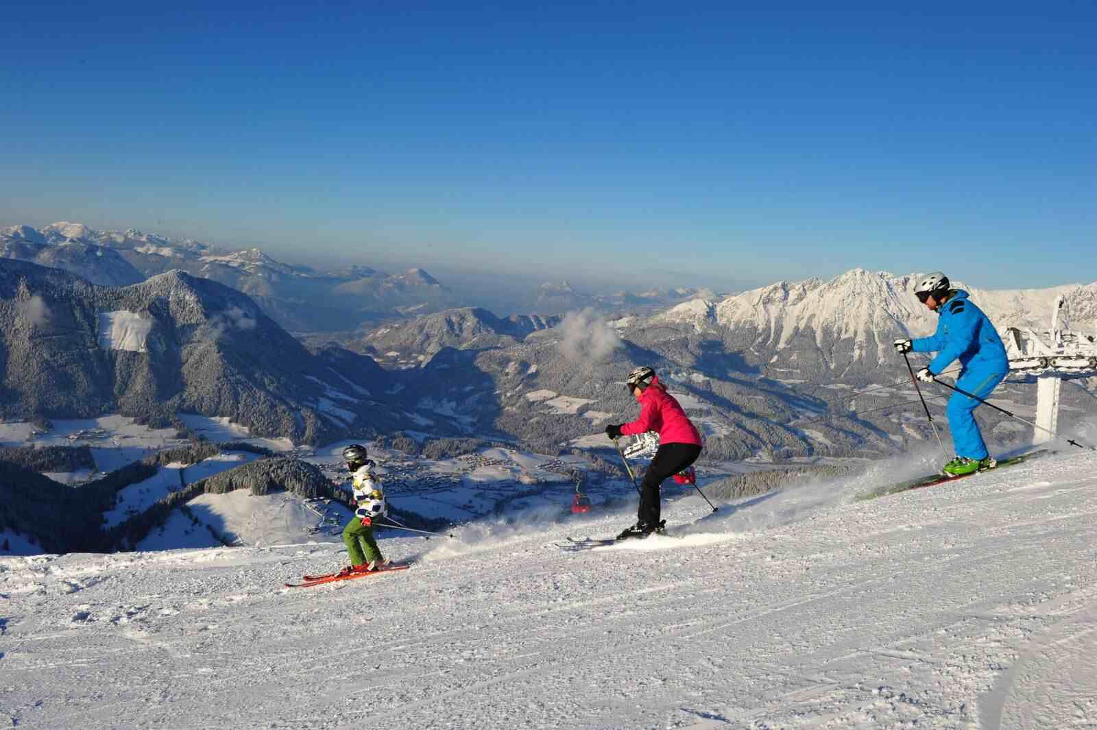 skiwelt_000913_familien-skifahren-in-der-skiwelt_christian-kapfinger_preview.jpg