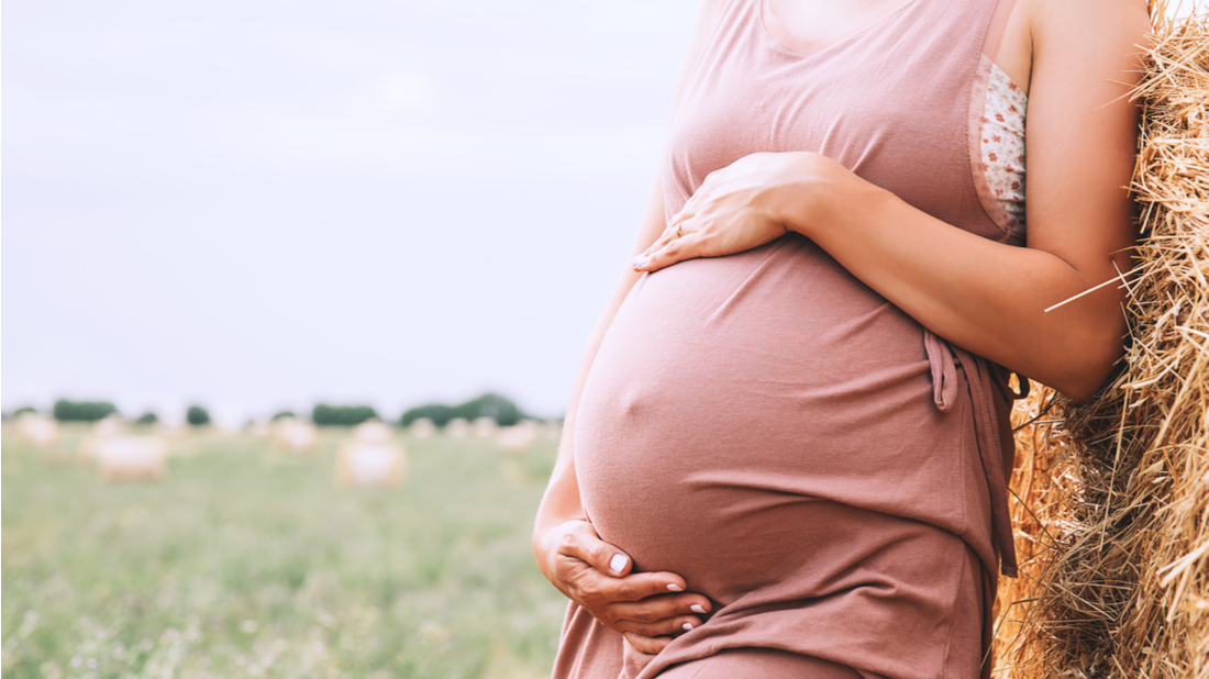 Těhotná žena